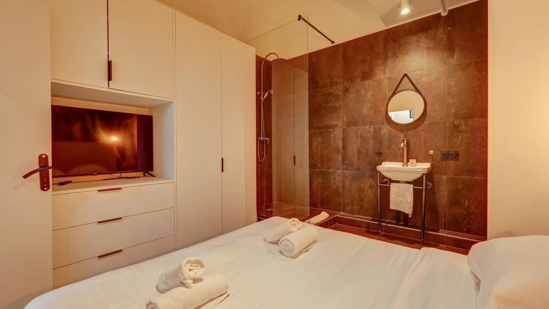 Gare De Lyon 4bd - 4bth Apartment! * باريس