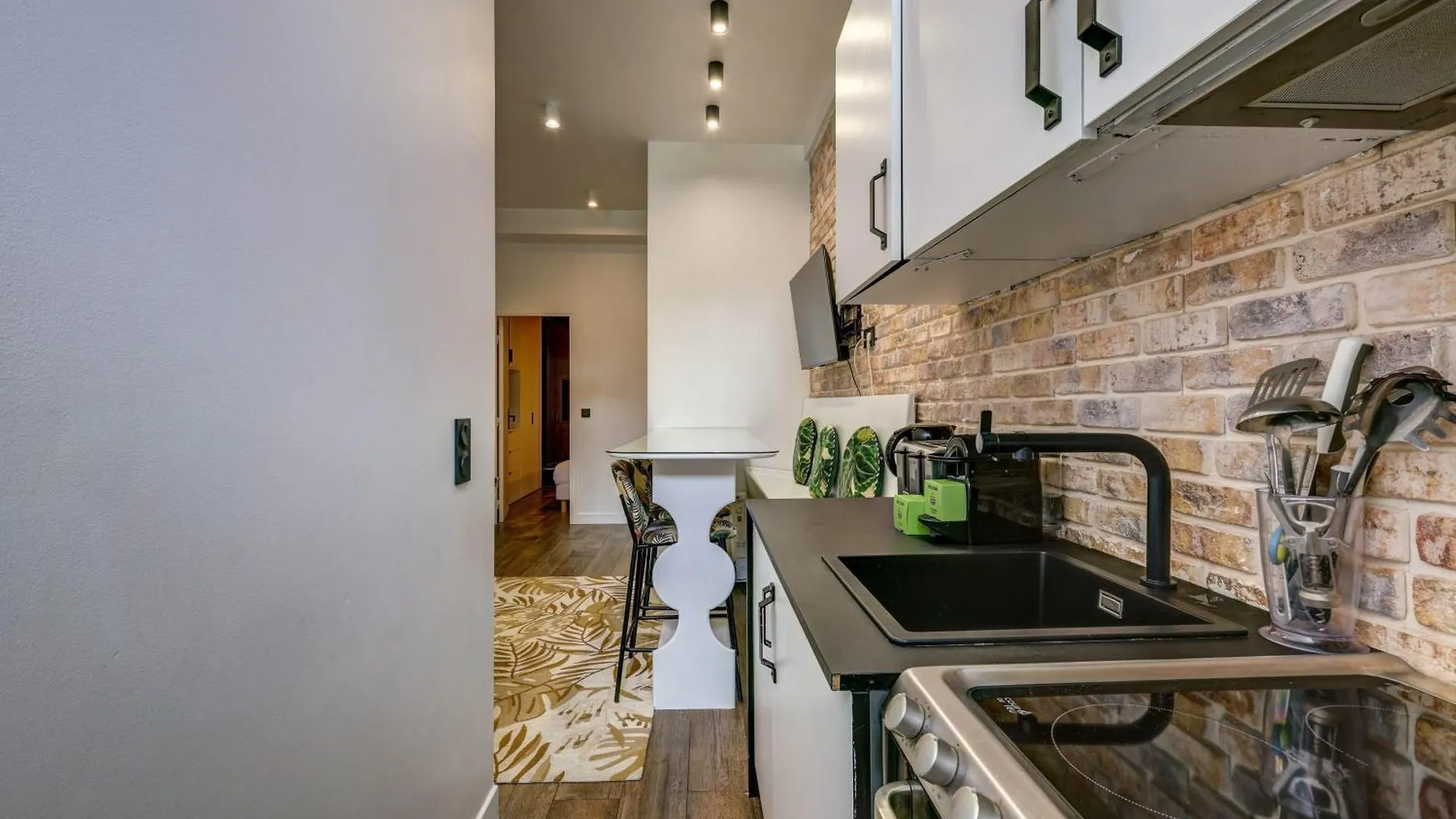 Gare De Lyon 4bd - 4bth Apartment!